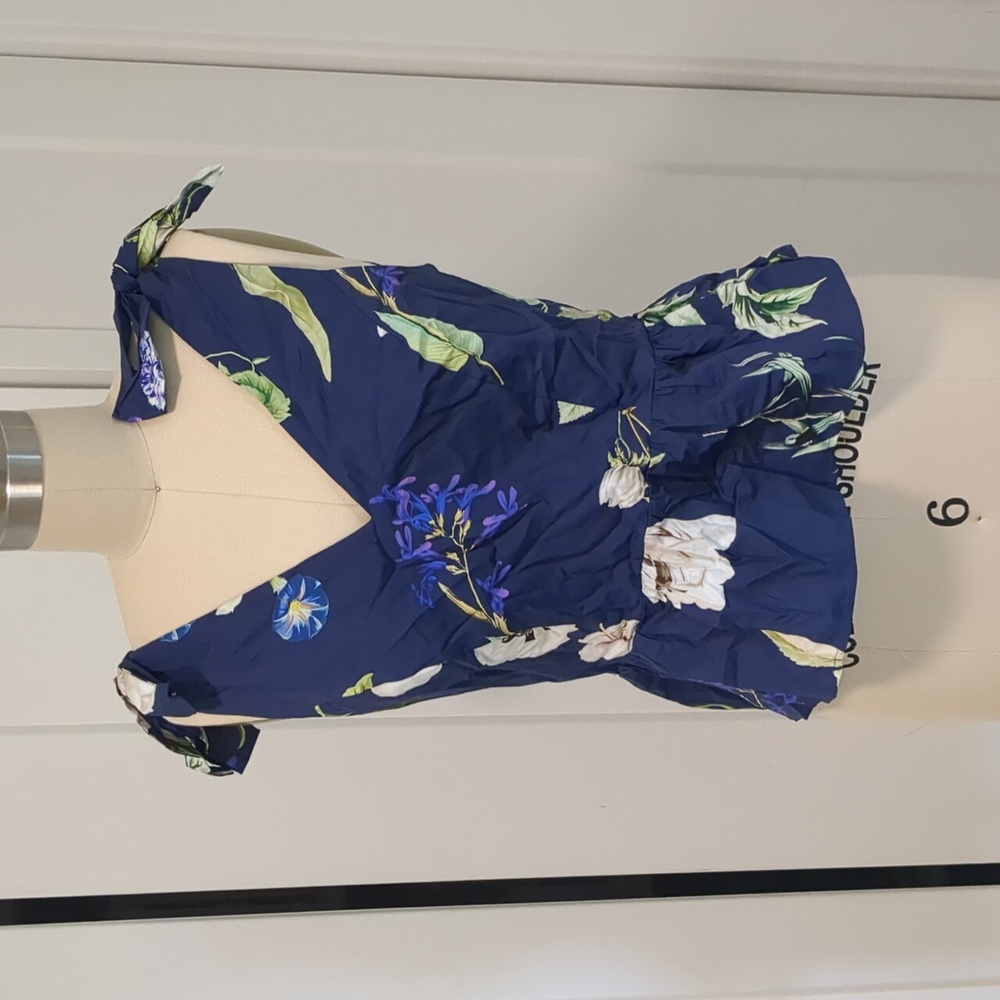 Nwt express peplum bow blouse